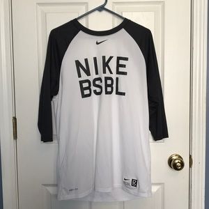Nike dri-fit 3/4 baseball tee